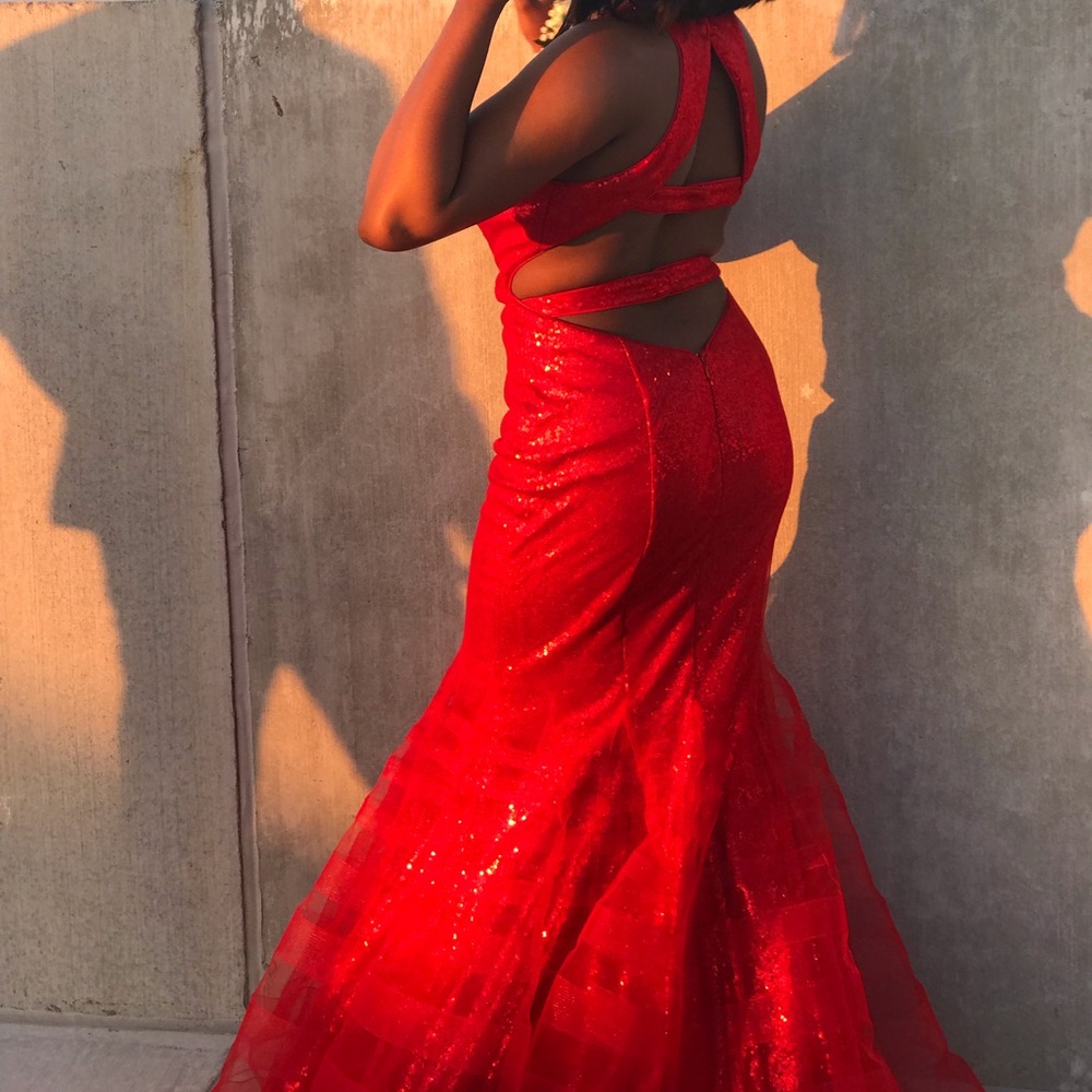 Prom Dress - Picture 2 of 3